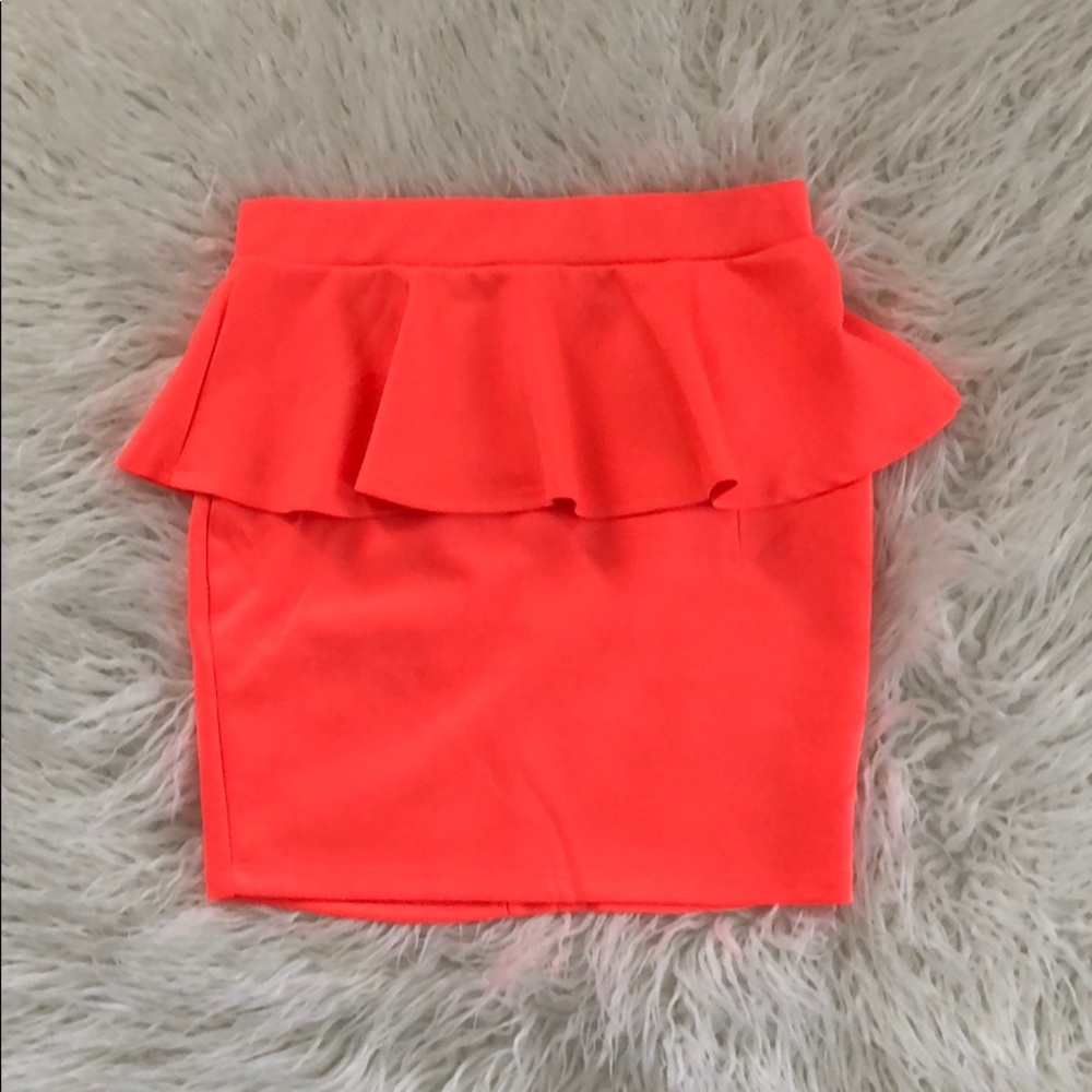 Peplum skirt
